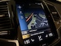 Volvo XC90 T8 AWD Recharge R-Design | Luchtvering | Trekhaak | 360° Camera | Head-Up Display | Harman Kardon | Schuifdak | Adaptieve Cruise Control | Standkachel met Volvo On Call App | Stoelverwarming voor+achter | Stuurwielverwarming | 22 Inch | Full LED Meesturen