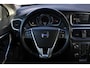 Volvo V40 Cross Country T4 Momentum | Navigatie | Cruise Control | Bluetooth Telefonie & Multimedia | Climate Control | Radio | Regensenor | Parkeersensor achter |
