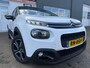Citroën C3 1.2 PureTech Feel Edition met parkeersensoren en navigatie en bluetooth telefoon en airco