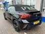 Volkswagen T-Roc Cabrio 1.5 TSI 2x R-Line / AUTOMAAT/ BLACK STYLE/ CAMERA/ PARK. SENSOREN/ DODE HOEK/ STOEL-STUURVERWARM./ IQ. LIGHT/ DIGITAL DASHBOARD/ ADAPT. CRUISE/ APP CONNECT/ NAVI/ CLIMA/ DAB/ 18" LMV
