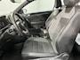 Volkswagen T-Roc Cabrio 1.5 TSI 2x R-Line / AUTOMAAT/ BLACK STYLE/ CAMERA/ PARK. SENSOREN/ DODE HOEK/ STOEL-STUURVERWARM./ IQ. LIGHT/ DIGITAL DASHBOARD/ ADAPT. CRUISE/ APP CONNECT/ NAVI/ CLIMA/ DAB/ 18" LMV