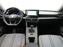 SEAT Leon Sportstourer 1.5 TSI 130pk Style Navigatie Camera 17"velgen Keyless Parkassist Carplay 21