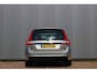 Volvo V70 1.6 D2 Summum Inscription | Dealer Onderhouden | Rijklaar | Pano | Stoelverwarming- en verkoeling | Standkachel