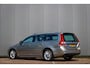 Volvo V70 1.6 D2 Summum Inscription | Dealer Onderhouden | Rijklaar | Pano | Stoelverwarming- en verkoeling | Standkachel
