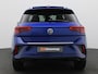 Volkswagen T-Roc 1.5 TSI R-Line Edition 150PK DSG Pano-Schuifdak, Black Style, Trekhaak, Matrix LED, Keyless, 16” lm winterset, Elektr. Achterklep, 18” LM Velgen, Side Assist