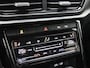 Volkswagen T-Roc 1.5 TSI R-Line Edition 150PK DSG Pano-Schuifdak, Black Style, Trekhaak, Matrix LED, Keyless, 16” lm winterset, Elektr. Achterklep, 18” LM Velgen, Side Assist