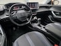 Peugeot 2008 Allure 1.2 Turbo 130pk | I-COCKPIT® | NAVI | CAMERA | CLIMA | TREKHAAK | VERW. VOORSTOELEN