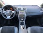 Toyota Avensis 1.8 VVT-i 147pk Dynamic Business | Trekhaak, Navigatie, Parkeersensoren, Camera, Cruise control, Half leer, Stoelverwarming