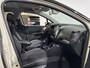 Renault Captur 90PK TCe Intens | 1e eigenaar | Navi | Camera | Parkeersensoren | Climate Control | Cruise Control | Privacy Glass | Lichtmetalen Velgen | Licht & Regen Sensor |