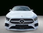 Mercedes-Benz A-klasse 250e AMG Line ** HP-LED, NAVI+, PANORAMA, DISTR, HuD, KEYLESS, 19-inch LMV ** 1e EIG - UNFALLFREI ** ** INFORMEER OOK NAAR ONZE AANTREKKELIJKE FINANCIAL-LEASE TARIEVEN **