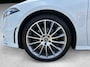 Mercedes-Benz A-klasse 250e AMG Line ** HP-LED, NAVI+, PANORAMA, DISTR, HuD, KEYLESS, 19-inch LMV ** 1e EIG - UNFALLFREI ** ** INFORMEER OOK NAAR ONZE AANTREKKELIJKE FINANCIAL-LEASE TARIEVEN **