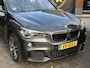 BMW X1 sDrive20i High Executive Edition M Pakket Panoramadak Leer HeadUp Stoelverw. LED 19''LM