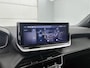 Peugeot 2008 1.2 Allure 100pk Automaat | Navigatie | Climate Control | Cruise Control | Camera/Parkeersensoren Voor + Achter | LED | 17" Lichtmetalen Velgen | Dodehoekdetectie | Apple Carplay/Android Auto |