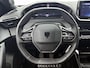 Peugeot 2008 1.2 Allure 100pk Automaat | Navigatie | Climate Control | Cruise Control | Camera/Parkeersensoren Voor + Achter | LED | 17" Lichtmetalen Velgen | Dodehoekdetectie | Apple Carplay/Android Auto |