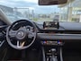 Mazda 6 Sportbreak 2.0 SkyActiv-G 165 Sportive / Automaat / NL-Auto / Luxe-Lederen Bekleding / Elektr.-Stoelen met Geheugen / Stoelverwarming V + A / Stoelverkoeling / Stuurverwarming / Head-Up-Display / Afneembare-Trekhaak / Adaptieve Cruise-Control / Climate-Control / Apple-Carplay & Android-Auto / Premium Bose-Audio / Keyless / LED / Dodehoek-Detectie / DAB Radio-Bluetooth / Navi / PDC V+A met 360°-Camera / 19'' LMV / ENZ.