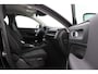 Volvo XC40 T2 Momentum | Stoel+Stuurverwarming | Camera | Apple Carplay | DAB | Elektrische Achterklep
