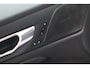 Volvo V60 2.0 T6 Plug-in hybrid AWD Plus Dark | Stoelverwarming voor + achter| Stuurwielverwarming| Keyless Entry| Verwarmbare voorruit| Harman Kardon audiosysteem| Semi- elektrisch inklapbare trekhaak|