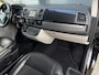 Volkswagen Transporter 2.0 TDI L2H1 DC Highline Automaat ✓5 persoons ✓Rijklaarprijs ✓Full LED ✓Vol Leder ✓Navigatie ✓Parkeersensoren ✓Trekhaak ✓Lichtmetaal