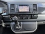 Volkswagen Transporter 2.0 TDI L2H1 DC Highline Automaat ✓5 persoons ✓Rijklaarprijs ✓Full LED ✓Vol Leder ✓Navigatie ✓Parkeersensoren ✓Trekhaak ✓Lichtmetaal