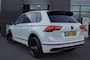 Volkswagen Tiguan 1.4  e-Hybrid R-Line Black style 245pk/ Panodak /DCC/Leer/Navi Pro /Head-up/360gr Camera/Trekhaak wegklb./ AppConn/ACC