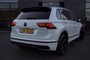 Volkswagen Tiguan 1.4  e-Hybrid R-Line Black style 245pk/ Panodak /DCC/Leer/Navi Pro /Head-up/360gr Camera/Trekhaak wegklb./ AppConn/ACC