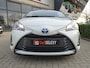 Toyota Yaris 1.5 Hybrid 100pk 5D CVT Bi-Tone