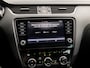 Skoda Octavia 1.0 TSI Sport (APPLE CARPLAY, GROOT NAVI, CLIMATE, STOELVERWARMING, SPORTSTOELEN, GETINT GLAS, CRUISE, TREKHAAK, NIEUWSTAAT)