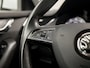 Skoda Octavia 1.0 TSI Sport (APPLE CARPLAY, GROOT NAVI, CLIMATE, STOELVERWARMING, SPORTSTOELEN, GETINT GLAS, CRUISE, TREKHAAK, NIEUWSTAAT)
