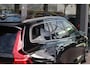 Volvo V60 2.0 T6 Plug-in hybrid AWD Essential Edition | Stoelverwarming voor + achter| Stuurwielverwarming| Side-Skirts| RVS- bumperbescherming achter|