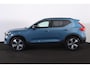 Volvo XC40 T5 Recharge Plus Dark - Panorama/schuifdak - IntelliSafe Assist - Harman/Kardon audio - Parkeercamera achter - Parkeersensoren voor & achter - Elektr. bedienb. voorstoelen met geheugen links - Draadloze tel. lader - Extra getint glas - 19' LMV