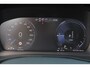 Volvo XC40 T5 Recharge Plus Dark - Panorama/schuifdak - IntelliSafe Assist - Harman/Kardon audio - Parkeercamera achter - Parkeersensoren voor & achter - Elektr. bedienb. voorstoelen met geheugen links - Draadloze tel. lader - Extra getint glas - 19' LMV