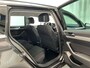 Volkswagen Passat Variant 1.5 TSI 150pk DSG Business Navigatie Parkeersensoren Climate Control