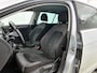 Volkswagen Golf 1.2 TSI Highline (Goed onderhoud, NL-auto, Navi, Parkeerhulp, Cruise Con, Etc)
