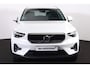 Volvo XC40 B3 Core - IntelliSafe Assist & Surround - 360º Camera - Verwarmde voorstoelen & stuur - Parkeersensoren voor & achter - Elektr. bedienb. voorstoelen met geheugen links - Draadloze tel. lader - Extra getint glas - 19' LMV
