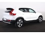 Volvo XC40 B3 Core - IntelliSafe Assist & Surround - 360º Camera - Verwarmde voorstoelen & stuur - Parkeersensoren voor & achter - Elektr. bedienb. voorstoelen met geheugen links - Draadloze tel. lader - Extra getint glas - 19' LMV