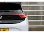 Volkswagen ID.3 204pk First Max 58 kWh Pro Performance | 20" Black Style Velgen | Verlaagd | Panoramadak | Ergo Sportstoelen