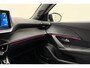 Peugeot e-2008 EV GT Pack 50 kWh | Adaptive Cruise Control | Panorama dak | Stoelverwarming | Alcantara bekleding | Full LED | Camera | Drive Assist | Keyless Entry & Start | Navigatie
