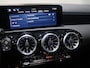 Mercedes-Benz A-klasse 180 Business Solution AMG | Panoramaschuifdak | Nightpakket | Achteruitrijcamera | Apple carplay / Android auto