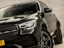Mercedes-Benz GLC 300e 4MATIC AMG Line 320Pk Automaat (SCHUIFDAK, VIRTUAL COCKPIT, SFEERVERLICHTING, LEDER/ALCANTARA, 360 CAMERA, GROOT NAVI, STOELVERWARMING, NIEUWSTAAT)