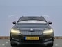 Skoda Superb Combi 1.4 TSI iV Sportline Business | Elektrisch glazen panorama-dak | Aanhangwagen geremd 1600kg |
