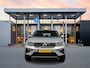 Volvo XC40 T5 Recharge Ultimate Bright | 19" Allseason | Leder | Trekhaak | 360 Camera | Harman Kardon | Panoramadak | Elektrisch verst. stoelen | Adaptieve cruise | Stoel/stuurverwarming