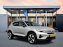 Volvo XC40 Single Motor Extended Range 82 kWh Plus | 19" Allseason | Leder / Nubuck | Getint Glas | Trekhaak | Adaptieve cruise | BLIS | Stoel/stuurverwarming | Keyless | Elektrische achterklep