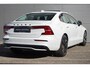 Volvo S60 B4 Plus Dark | Pano. dak | 19 inch LM velgen | Premium Audio | Trekhaak | Power Seats |