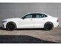 Volvo S60 B4 Plus Dark | Pano. dak | 19 inch LM velgen | Premium Audio | Trekhaak | Power Seats |