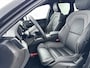 Volvo XC60 T6 Recharge Plus Black Edition | 21" | 360 Camera | Trekhaak | Harman Kardon | Full LED | Sportstoelen | Elektrisch verstelbare stoelen | Adaptieve cruise | BLIS