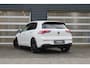Volkswagen Golf GTE 1.5 TSI eHybrid 272pk DSG | SoH 100% | Leer | Black Pakket | Trekhaak | Stoel Ventilatie & Verwarming