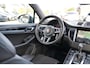 Porsche Macan 3.6 Turbo | Nieuwstaat | Panorama | Burmester Audio | Sport Chrono | Luxe Leder | Camera | F1 flippers | 20 inch |