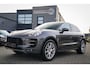 Porsche Macan 3.6 Turbo | Nieuwstaat | Panorama | Burmester Audio | Sport Chrono | Luxe Leder | Camera | F1 flippers | 20 inch |