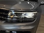 Volkswagen Tiguan Allspace 1.5 TSI Highline Business R Airco ECC | Panorama | Trekhaak | Adpative Cruise | Leder | Massage | Head Up | Virtual | Isofix | NAP