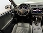 Volkswagen Tiguan Allspace 1.5 TSI Highline Business R Airco ECC | Panorama | Trekhaak | Adpative Cruise | Leder | Massage | Head Up | Virtual | Isofix | NAP